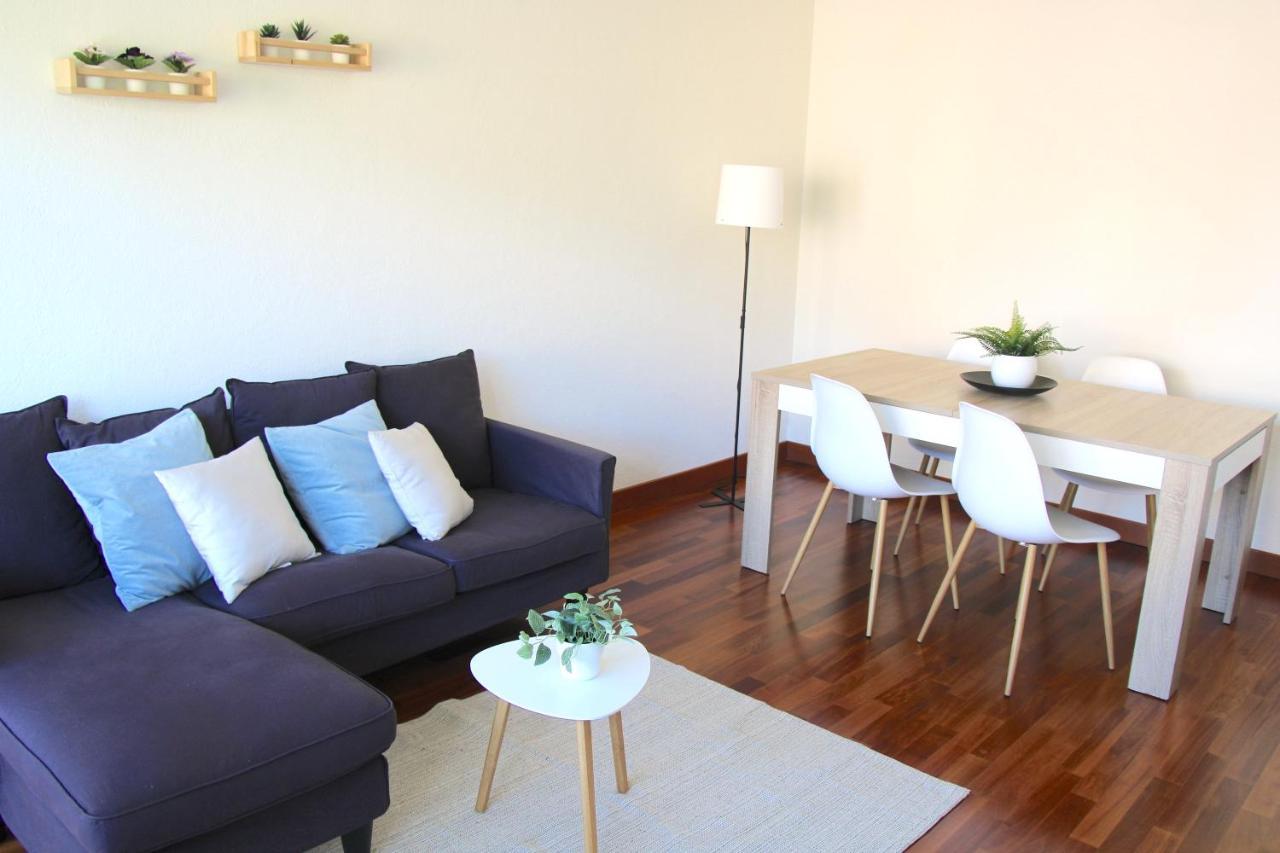 Cozy Apartment With Free Parking & Close To Lake Lugano Esterno foto